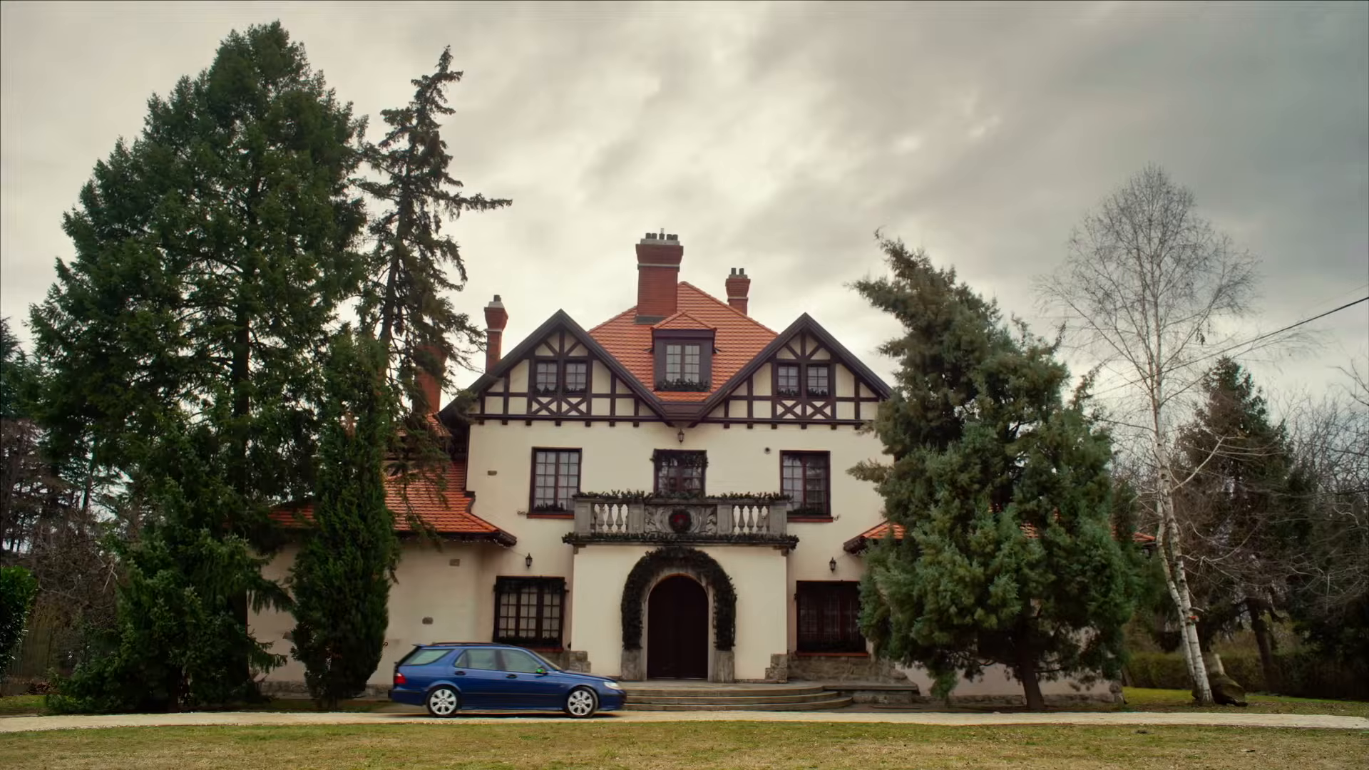 The Christmas Ball · Katinka’s House