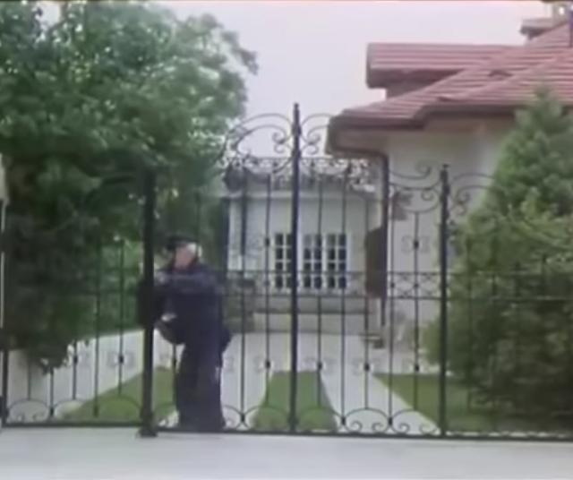 Tesna koža 4 · Volgina 25 adresindeki villa